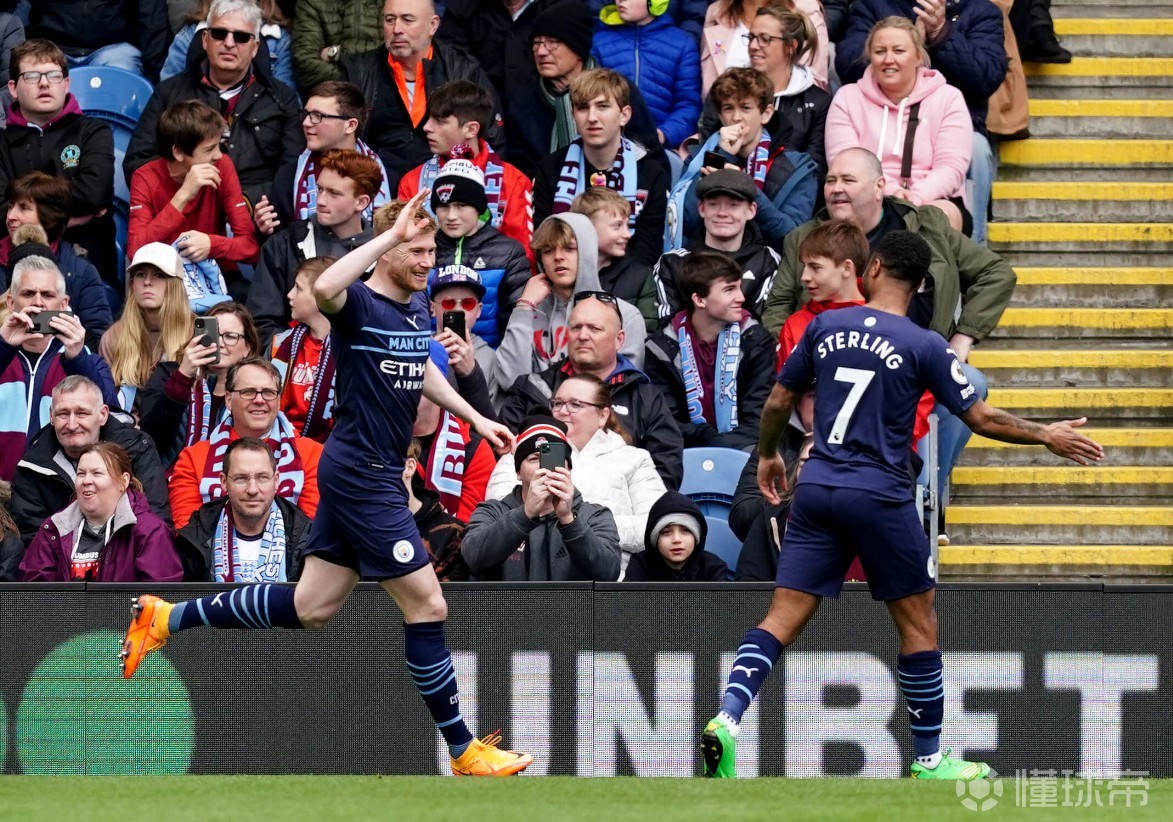 德布劳内在加拿大队比赛中赛事规则更新库里在切尔西比赛中突破纪录之后，马德里竞技状态回暖备战德甲的简单介绍